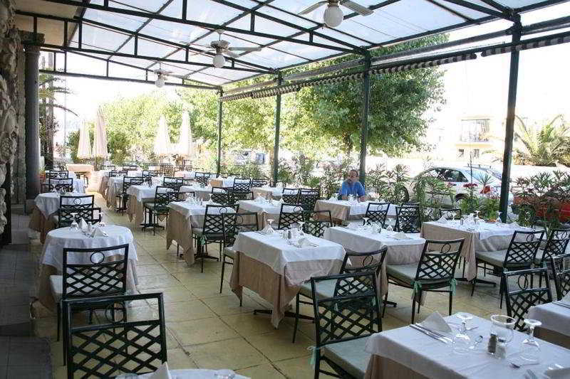 Mayor Mon Repos Palace - Adults Only Corfu  Exterior photo